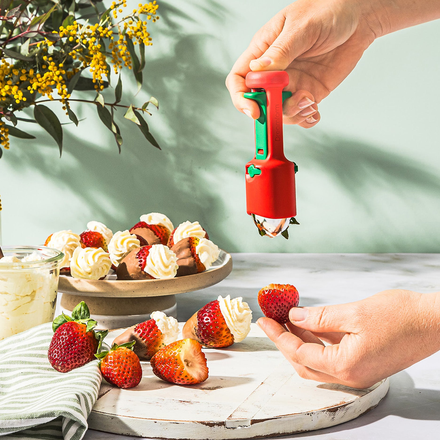 Hyllapit 3-i-1 udstener/udskiller